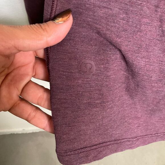 Lululemon 5 Year Basic Long Sleeve T-Shirt - Picture 4 of 4
